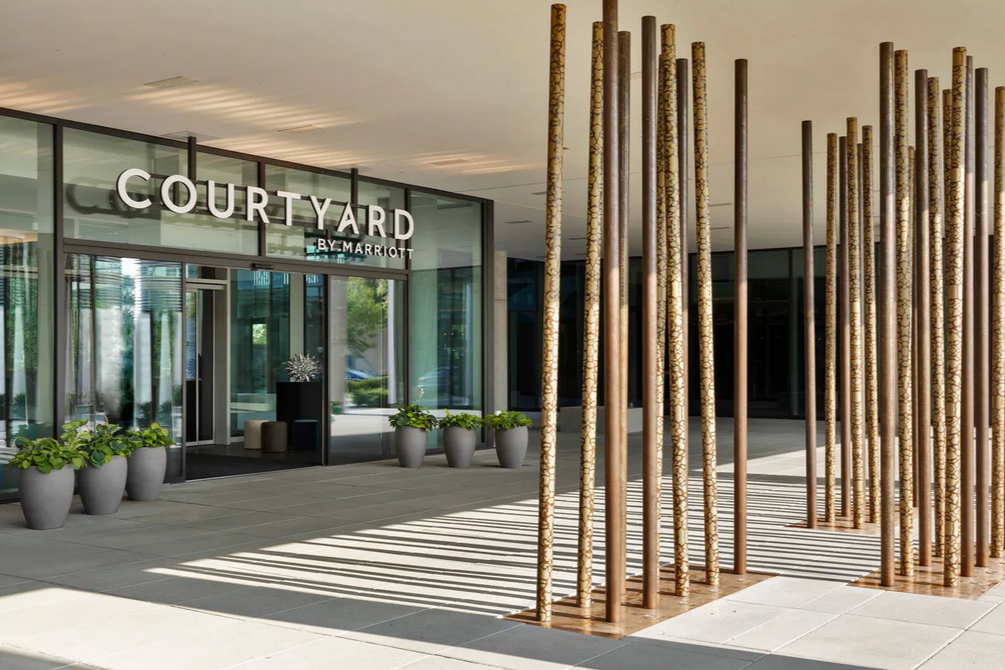 Courtyard_Eingang